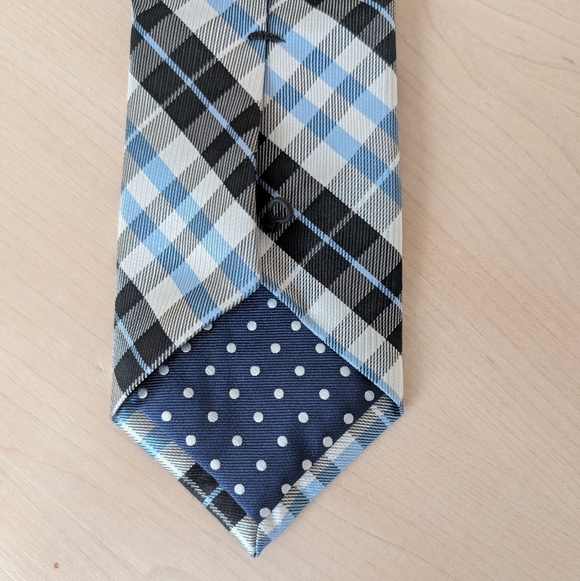 NICK GRAHAM Black and Blue Plaid Tie - Picture 5 of 7